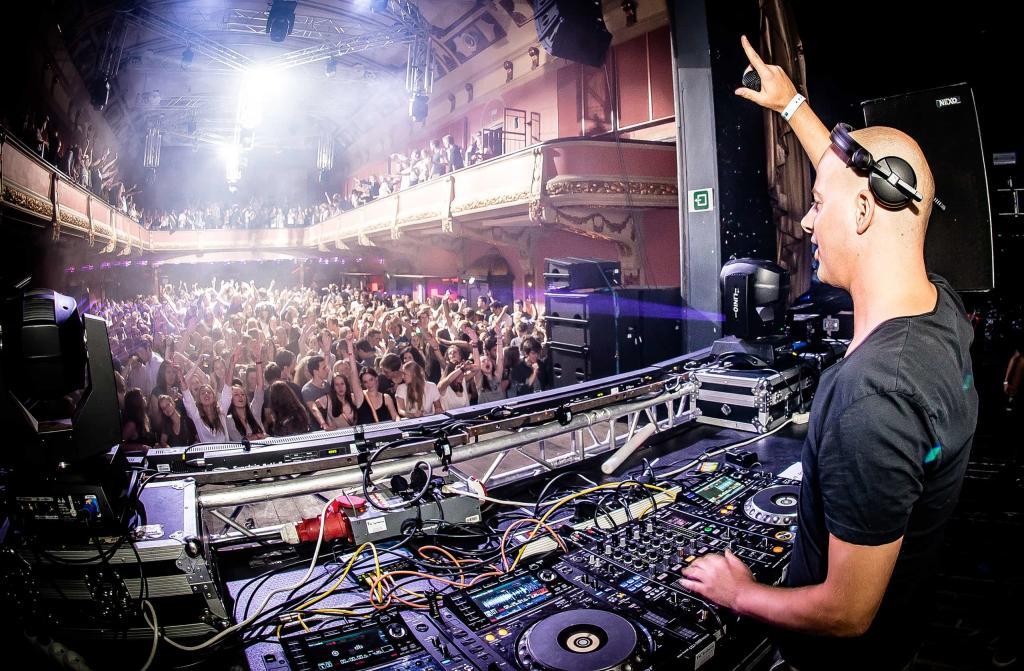 X-TOF Vooruit Gent fuif DJ